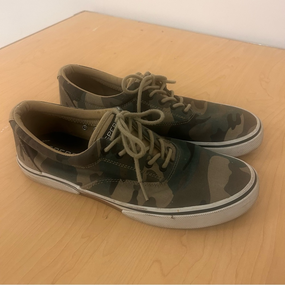 Sperry Men’s Camo Boat Shoes - Size 11.5